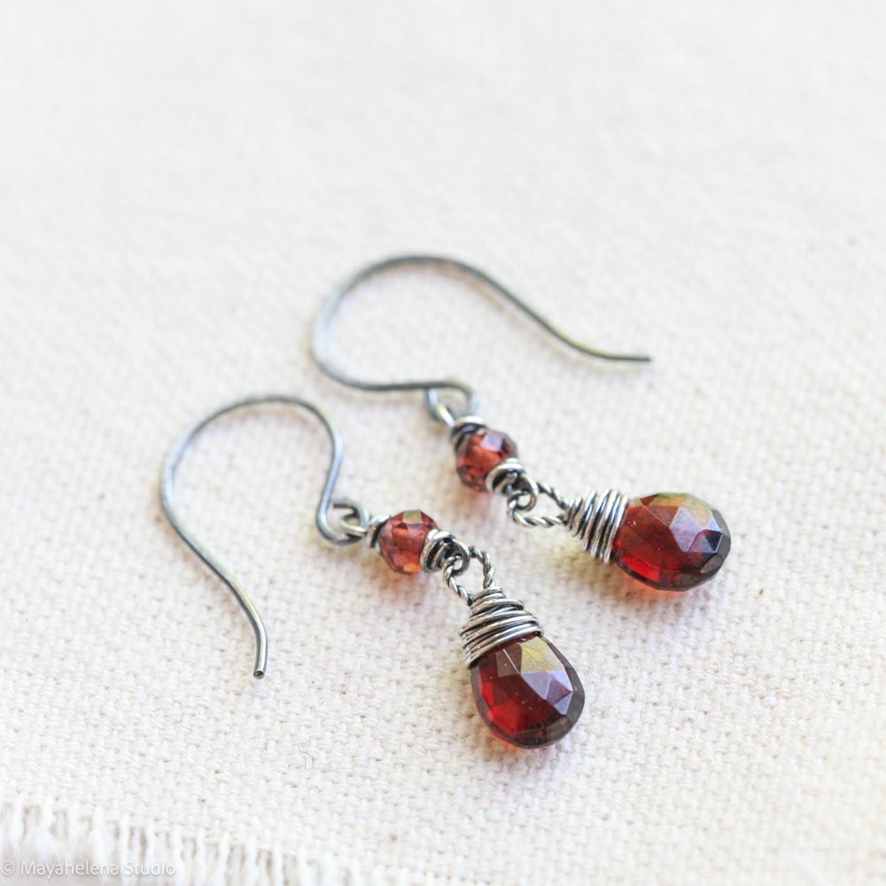 Dot the I - Garnet Sterling Silver Earrings